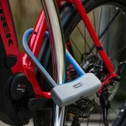 Abus 770A SmartX™ -Promos VTT Boutique Abus 770A SmartX inkl USKF Halterung 82359 6RYJqGNpt5PJmb